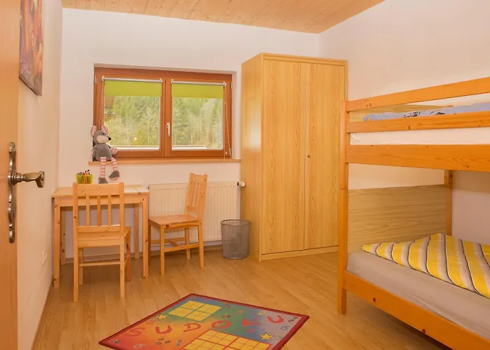 Ranzinger Hof * ולדקירכן
